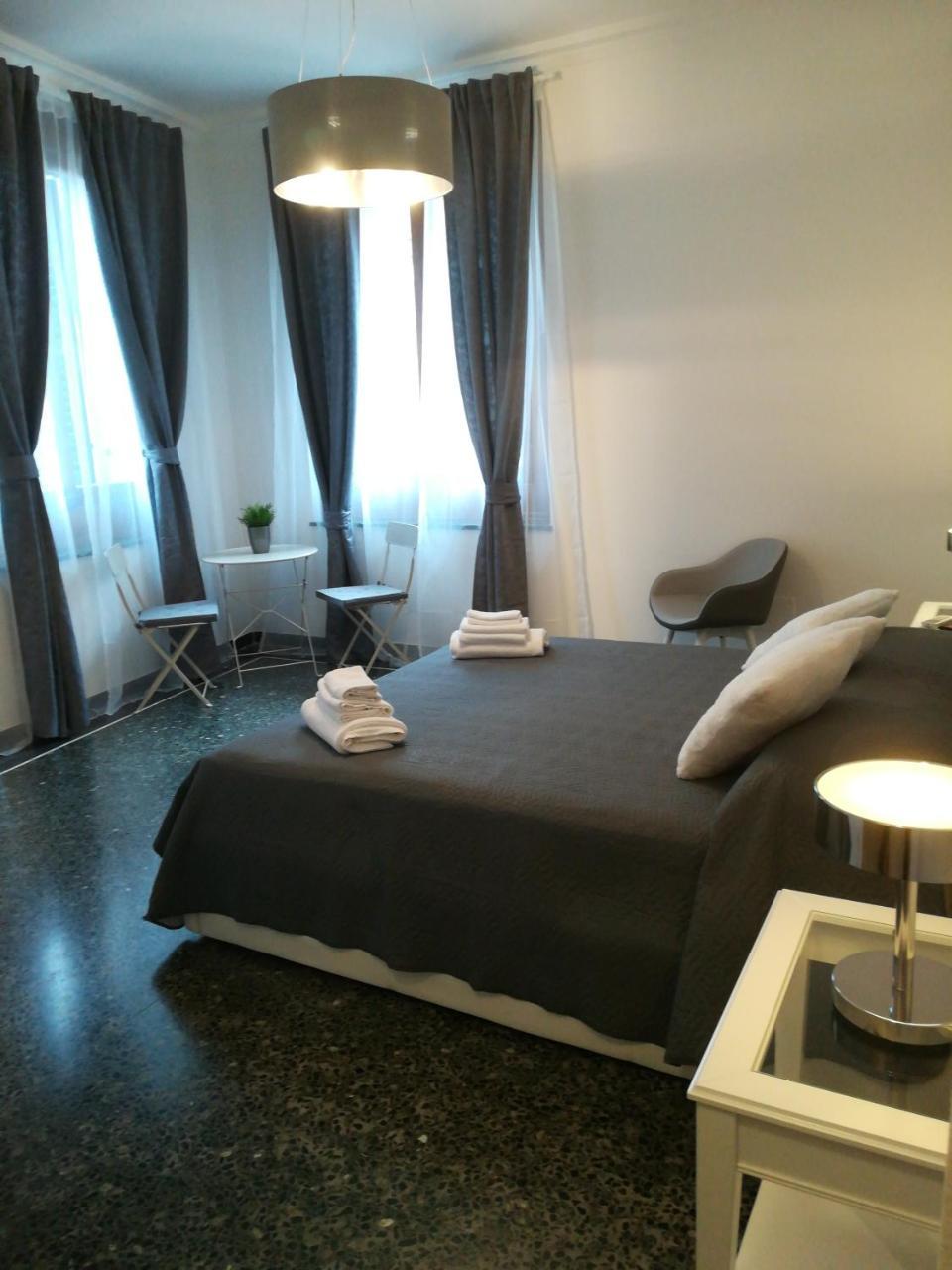 Le Logge Bed and Breakfast Pisa Værelse billede
